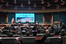 مردم نشان دادند که گول بلندگو‌های خود فروخته را نمی‌خورند