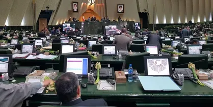 باز هم حمایت یک عضو لیست امید از سران فتنه ۸۸/ درخواست &laquo;رفع حصر&raquo; فضای پارلمان را متشنج کرد
