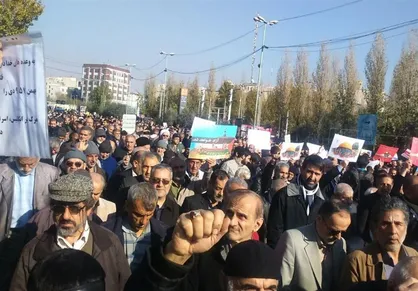 خشم راهپیمایان تهرانی از تصمیم ترامپ برای انتقال پایتخت رژیم صهیونیستی به بیت&zwnj;المقدس/ اعلامیه پایانی راهپیمایان سراسر کشور