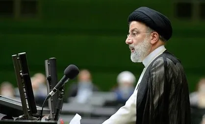 رئیسی: استقراض از بانک مرکزی خط قرمز بودجه ۱۴۰۱ است / هزینه&zwnj;های دولت قبل ما و مجلس را به زحمت انداخت