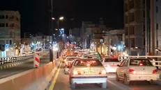 ولایتمداران بام ایران اقتدار خود را با رژه خودرویی نشان دادند+ فیلم