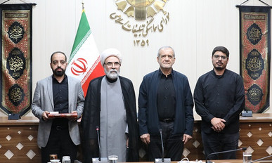 نمی‌توانم ببینم مردم مشکل دارند/ در مقابل دشمن کوتاه نخواهیم آمد، تا پای جان می‌ایستیم/من موظفم از نیرو‌های نظامی با تمام قدرت دفاع کنم+فیلم