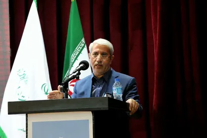 ۱۰۰۰ بسته لوازم خانگی ایرانی توسط ستاد اجرایی فرمان امام (ره) به سیل&zwnj;زدگان مازندرانی اهدا شد
