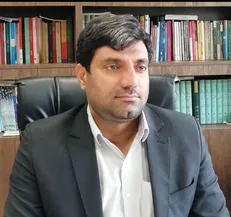 دانشگاه برای آموزش و پرورش دانشجو، برنامه‌ای مدون داشته باشد