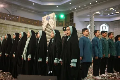 جشن رقیه خاتون در تهران برگزار شد/ صدیقی: ضریح حضرت رقیه (س) حال و هوای کربلا را به شمال تهران آورد