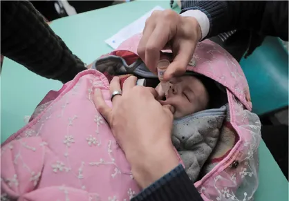 آغاز واکسیناسیون ۶۰۰ هزار کودک غزه برای پیشگیری از فلج اطفال