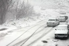 آغاز بارش برف و باران در استان ها/ رانندگان با دقت بیشتری تردد کنند