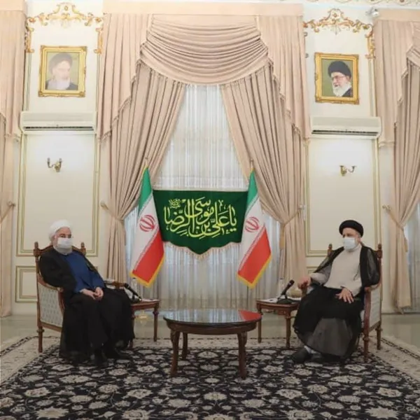 حضور روحانی در دفتر رئیسی پس از پیروزی وی در انتخابات ۱۴۰۰ 