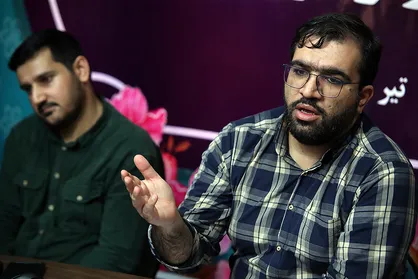 دوباشی: کرونا نقش مردم در حل مشکلات را نمایان کرد