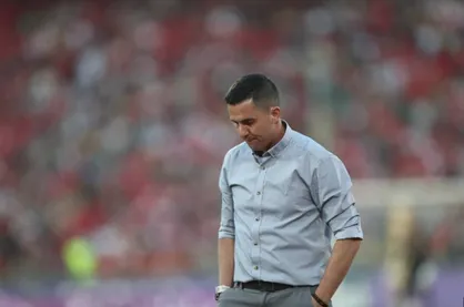 اوسمار ویه&zwnj;را سرمربی پرسپولیس شد؛ برکناری وحید هاشمیان پس از پیروزی