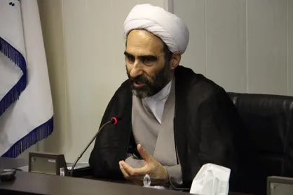 انقلاب مخصوص یک دین خاص به اسلام نیست