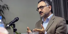 لیلاز: واردات بیل و عروسک در شرایط فعلی تعجب‌آور است