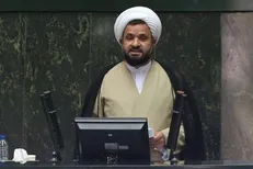 نماینده بناب خطاب به ترامپ: مواظب باش؛ تهدید و توهین به رهبر انقلاب، تهدید و توهین به جهان اسلام است + فیلم