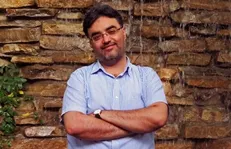نویسنده رمان «ادواردو»: نویسنده‌ها از ترس برچسب‌ها سراغ برخی موضوعات نمی‌روند