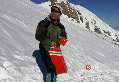 جعبه سیاه هواپیمای تهران_یاسوج در دستان تکاور تیپ ۶۵ نوهد + تصاویر