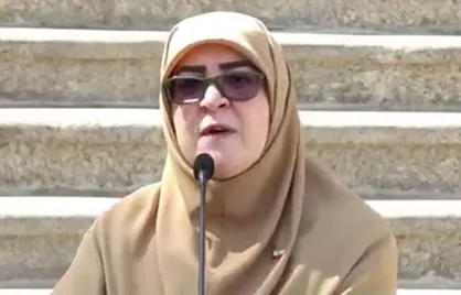 آیا چهره&zwnj;های مشهوری در بین ۱۲۰ مهاجر ایرانی که از آمریکا برگشت خوردند، هستند؟