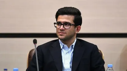بنزین پالایشگاه&zwnj;ها قاچاق نمی&zwnj;شود/ گزینه ای از سه نرخی شدن بنزین روی میز نیست