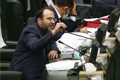 مهمترین موضوع اقتصاد ما که به سرعت باید حل و فصل شود، کاهش نرخ تورم است