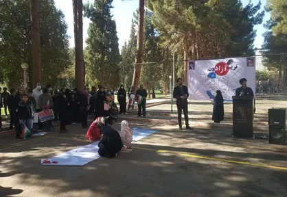تریبون آزاد مردمی در بیرجند برگزار شد