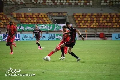 ماجرای ادامه&zwnj;دار پنالتی علیه پرسپولیس/ پرسپولیسی&zwnj;ها: داور شانس آورد