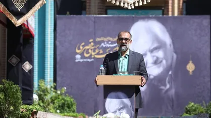 کیومرث عباسی یکی از شعله&zwnj;های روشن شعر فارسی بود/ او پل شعر کُردی با شعر فارسی شد