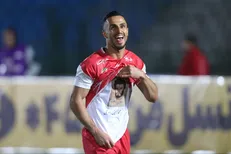 گل دوم پرسپولیس به هوادار توسط علی علیپور