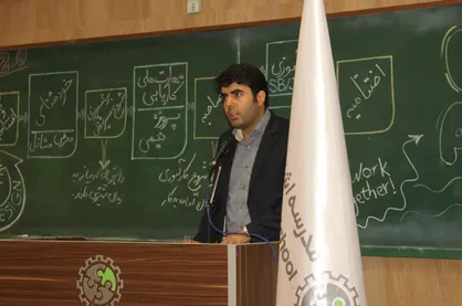 سیر تا پیاز &laquo;مرکز رشد دانشگاه شریف&raquo;/ طالبی: مانع خروج نخبگان از کشور می&zwnj;شویم