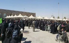ورود ۴۴ هزار زائر ایرانی از مرز مهران و شلمچه به عراق
