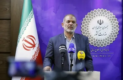 عملیات امدادرسانی ادامه دارد /گل و لای در حال تخلیه است