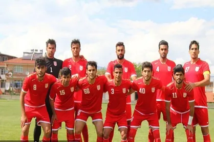 رونمایی از اولین ترکیب تراکتورسازی برای لیگ هجدهم با هدایت توشاک