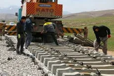 جذب فاینانس برای ساخت خط‌آهن شیراز-عسلویه آغاز شده/ تکمیل بزرگراه ساحلی جنوب کشور در ۴ سال