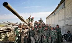 پرچم سوریه در شهر «عین ترما» در غوطه شرقی به اهتزاز درآمد+عکس