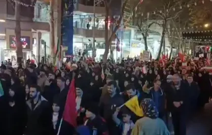 راهپیمایی&zwnj;هایی که هر شب پرشورتر می&zwnj;شود/ بجنورد ثانیه&zwnj;ای عقب نمی&zwnj;نشیند