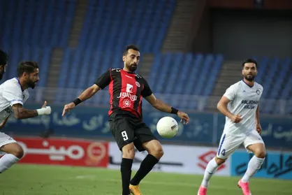 شهرخودرو 1-0 گل گهر/ شاگرد سه امتیاز جامانده را از استاد قاپید