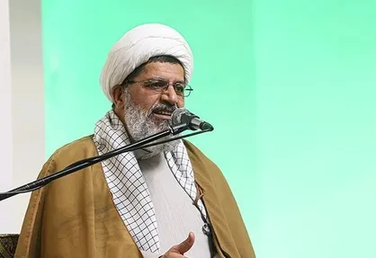 حجت الاسلام علی شیرازی: فراجا در جنگ&zwnj;های ۱۲ روزه و ۴۰ روزه در ۱۱۰۰ نقطه مأموریت داشت/ حل مشکلات مردم و تسهیل امور، تکلیف پلیس است