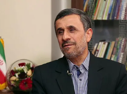 احمدی نژاد از شکایت شکات خصوصی تبرئه شد/ شکایت مجلس همچنان بر قوت خود باقی است