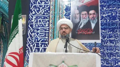 انتقاد امام جمعه فهرج از عدم حضور میدانی برخی از مدیران استان در مناطق محروم / استمداد از رئیس‌جمهور برای حل مشکل فروش و صادرات خرما