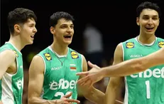 حاجی‌پور در بین ۱۰ مهاجم برتر دنیا و سلطه نیکولوف بر صدر