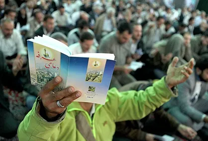 عرفه؛ روز شکستن نفس شیطان و باران رحمت خدا/ امام حسین(ع) راه شهادت را از عرفه آغاز کرد