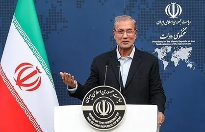 شوخی جالب مجری برنامه ثریا با سخنگوی دولت