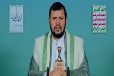 رهبر انصارالله یمن:  آمادگی خود برای نبردهای آینده را اعلام می‌کنم / آمریکا به بهانه مواد مخدر ثروت های ونزوئلا را غارت می‌کند + فیلم