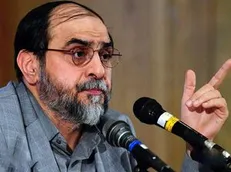 علامه مصباح خط‌شکنان تحجر و مشعلدار نوآوری