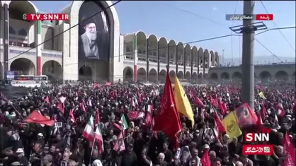 روضه سوزناک امام حسین (ع) توسط حاج محمدرضا بذری در آیین وداع با پیکر مطهر رهبر شهید