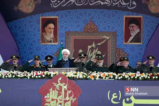 سخنرانی رییس جمهور در رژه بزرگ نیروهای مسلح