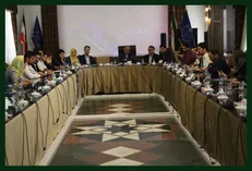 فرهادی: زیست شبانه طرفداران زیاد و مخالفان جدی دارد