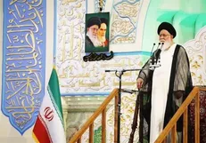 آیت‌الله علم‌الهدی: با مسئله کشف حجاب مخالفت داریم/ پشت این جریان 