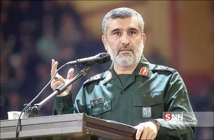نوجوانان در همه حوادث مهم کشور قشر پرچمدار بودند