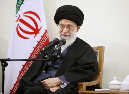 کارگران در همه حوادث دوران انقلاب با غیرت و بصیرت در صحنه حاضر شدند/ تکریم شهدای کارگر ارزش مضاعف دارد
