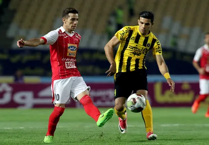 هافبک پرسپولیس از بیمارستان ترخیص شد