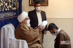 
ملبس شدن جمعی از طلاب به دست آیت الله نوری همدانی
